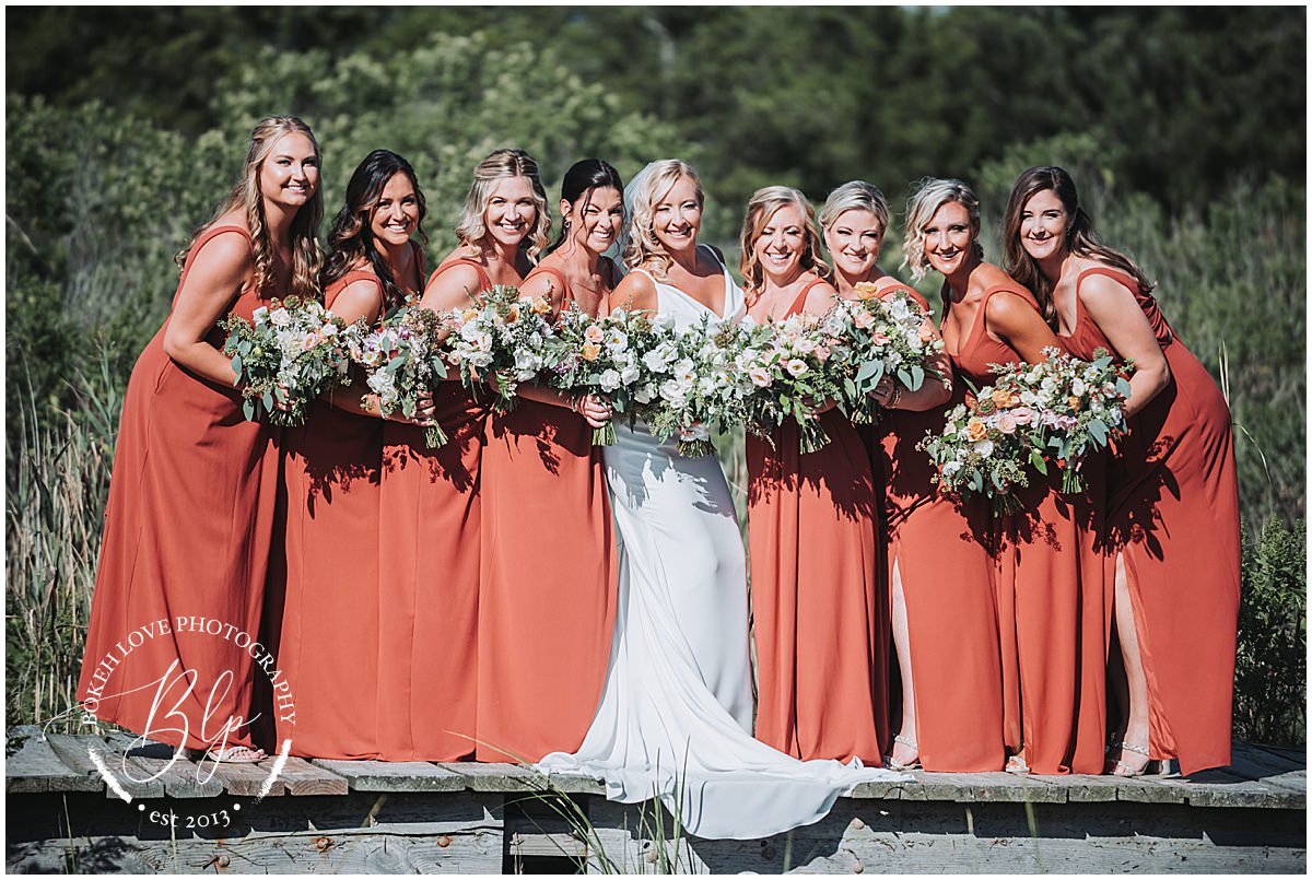 Bokeh Love Photography, Deauville Inn Wedding, bridesmaids with bride
