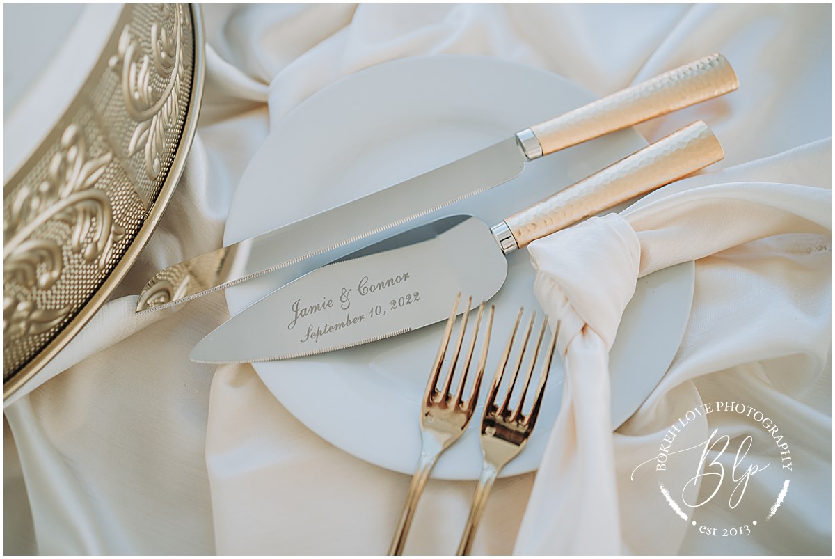 Bokeh Love Photography, Deauville Inn Wedding, wedding cake cutlery