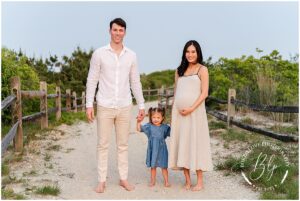 Pregnant Mom with Family on the beach